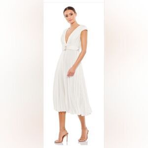 Mac Duggal 26483 Pleated Cap Sleeve Belted A Line Midi Dress NWT size 6 White